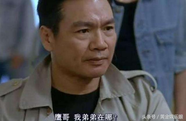在TVB呆了30年只跑龙套，去美国反做男一号，金发女郎献吻