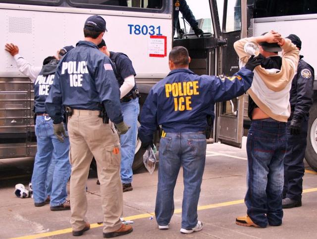 ICE五天在洛杉矶抓捕212人搜查122企业