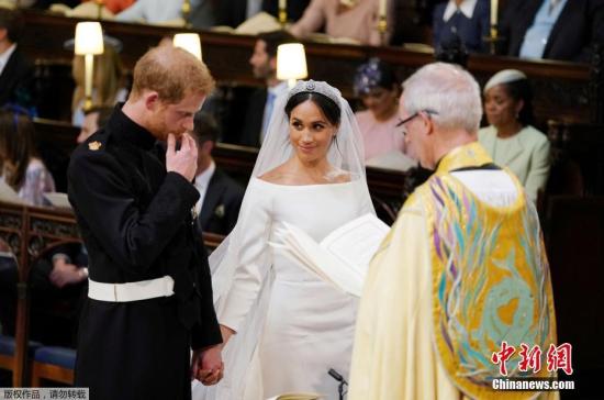 当地时间5月19日，英国哈里王子与美国女星梅根・马克尔在英国温莎城堡举办婚礼。
