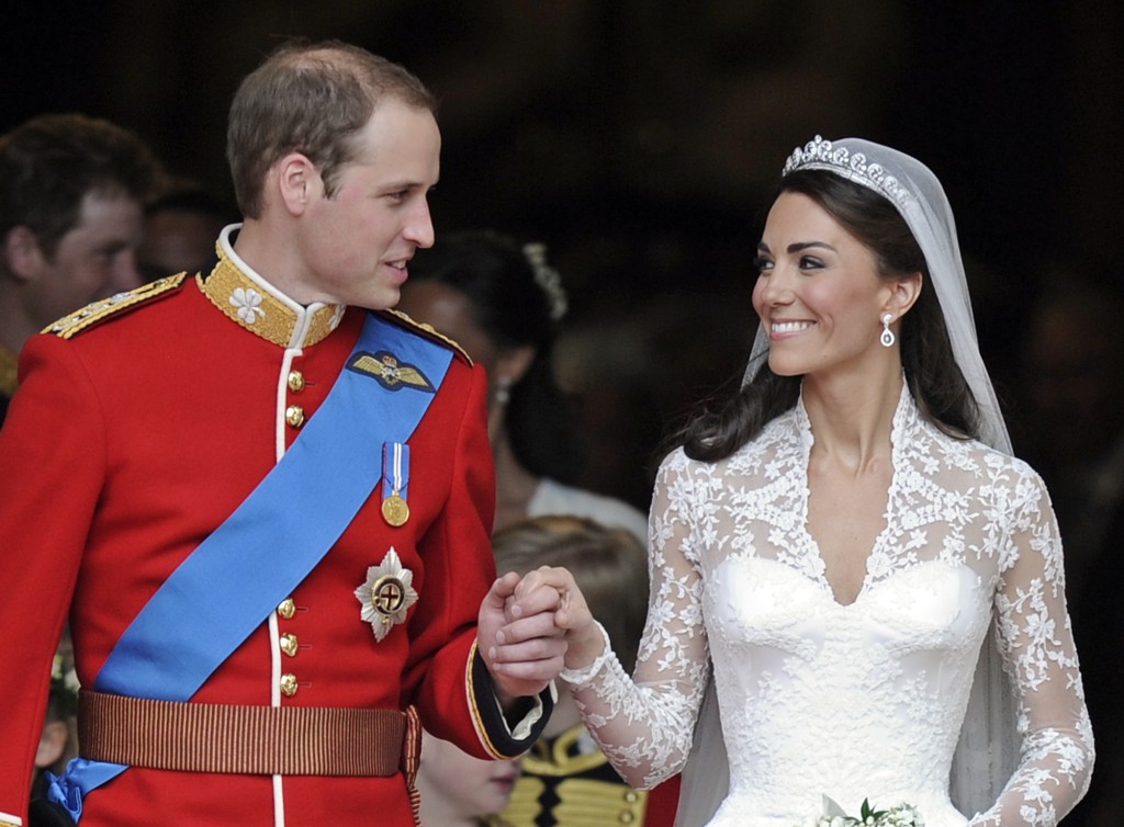 美国深夜清淡节目臆测凯特和威廉王子的婚姻状况是否出问题。美联社