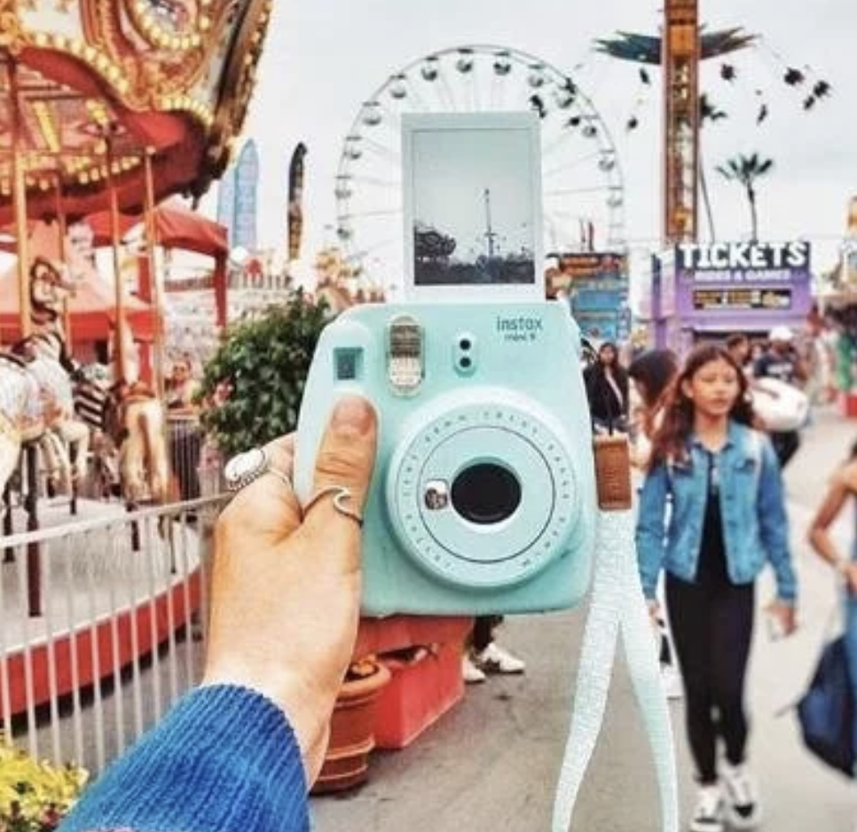 圣诞送什么:Fujifilm 网红拍立得 文艺风旅行伴侣 收霉霉联名款