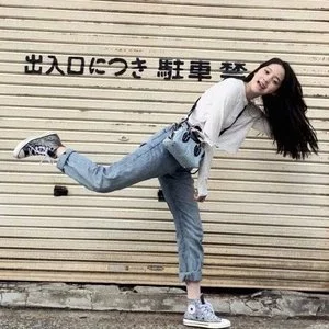 限今天:UO 潮牌集 经典款8孔马丁靴$140 Champion卫衣$44 5.4折起+额外7折 码全冲呀