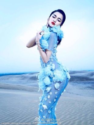 中戏美女王熙然演绎美艳女神范儿