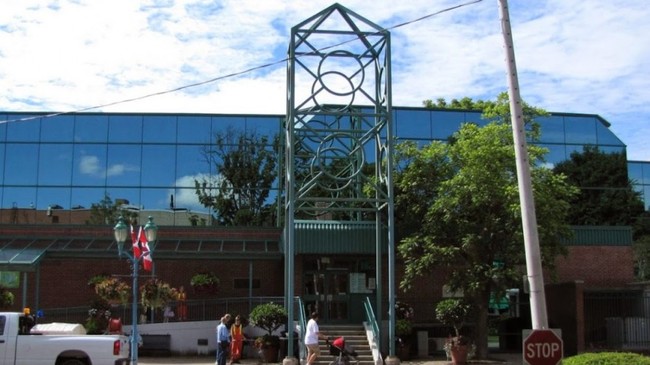 6_1920022C.jpg