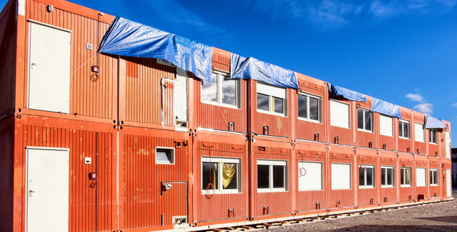 moveable-shipping-container-homes-984x500.jpg