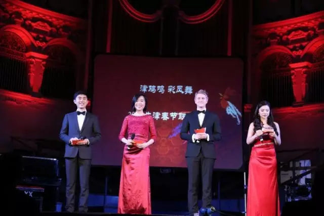 中国留学生在牛津办