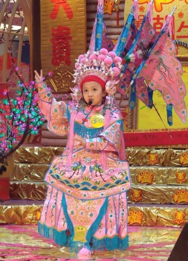 另一位“奥运女孩”杨沛宜:依旧爱唱歌,已成学霸