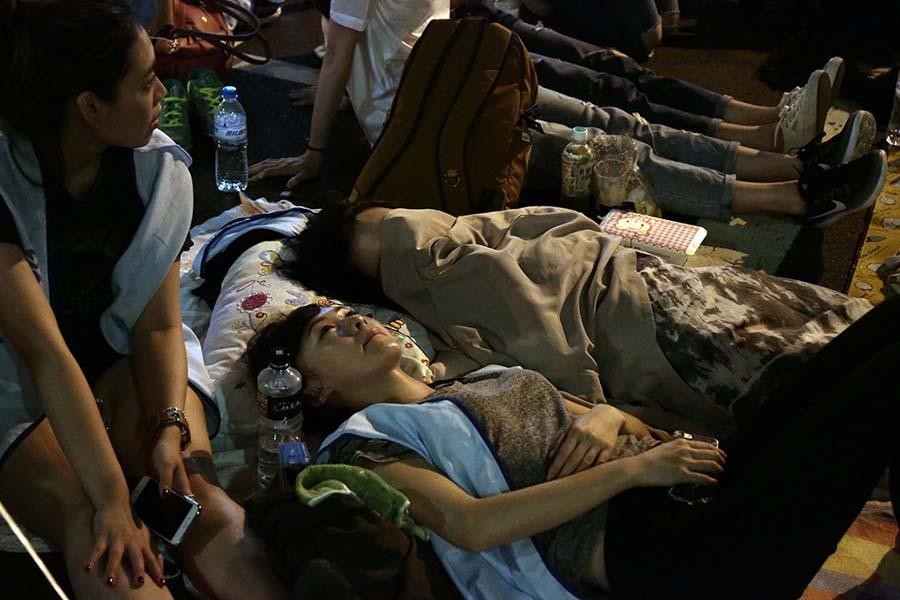 软妹：美女如云的罢工现场，颜值可以战胜一切