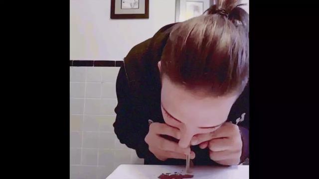 这东西你别碰！留学圈竟流行“鼻吸巧克力”，靠嗑可可粉助兴催情？别傻了，它会让你彻底垮掉！