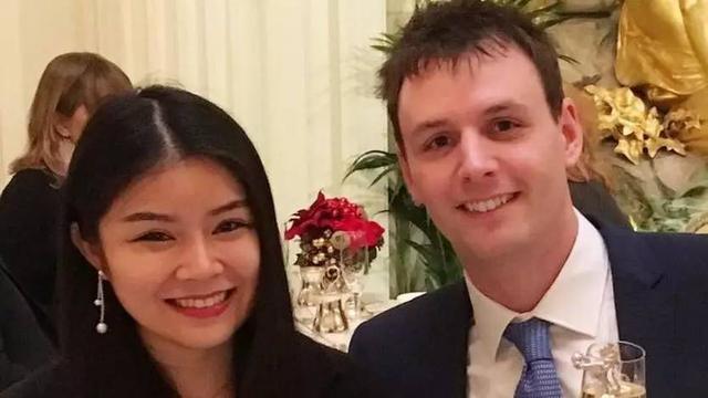 中国女嫁英国男，想留英国但签证被拒！英国政府：咋不搬到中国？