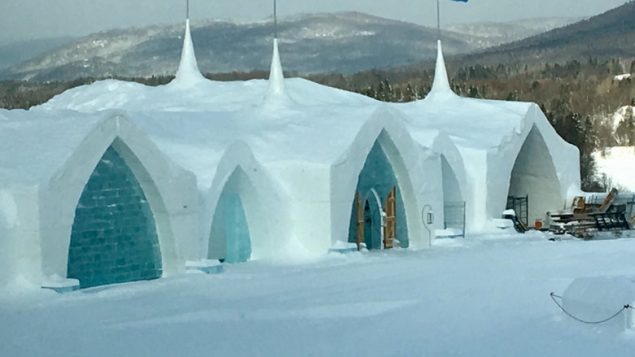 quebec-city-ice-hotel-635x357.jpg