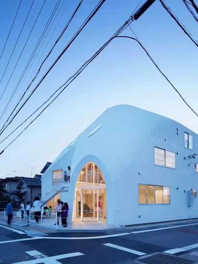 北京神秘黑色大楼建造者马岩松:你要认识到自己是个悲剧人物