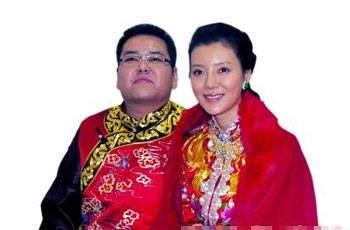中国最惨首富被京沪列为老赖，10年花光125亿，曾200辆豪车娶女星