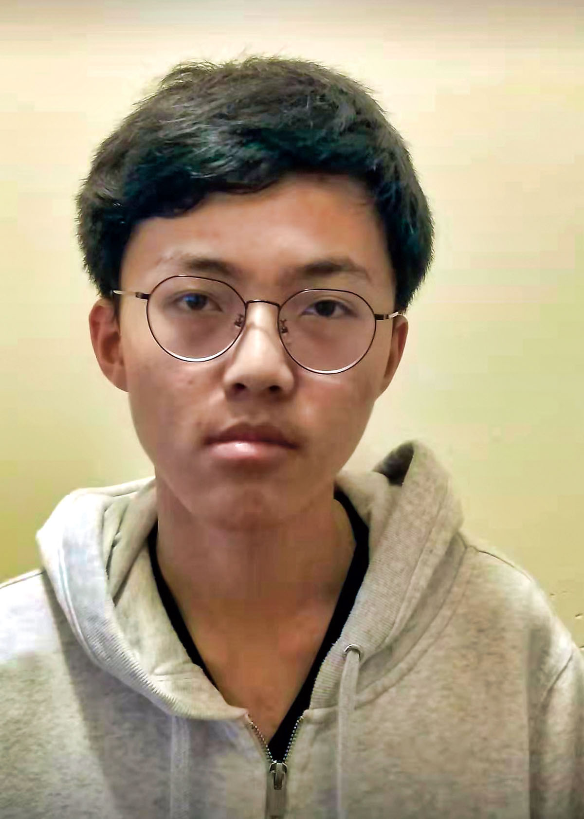 ■失踪两个多月的17岁本拿比中国留学生李新茗。受访者提供