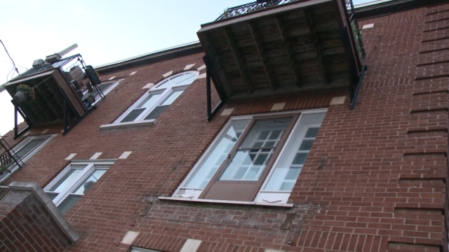 Balcony collapse on Frank St.