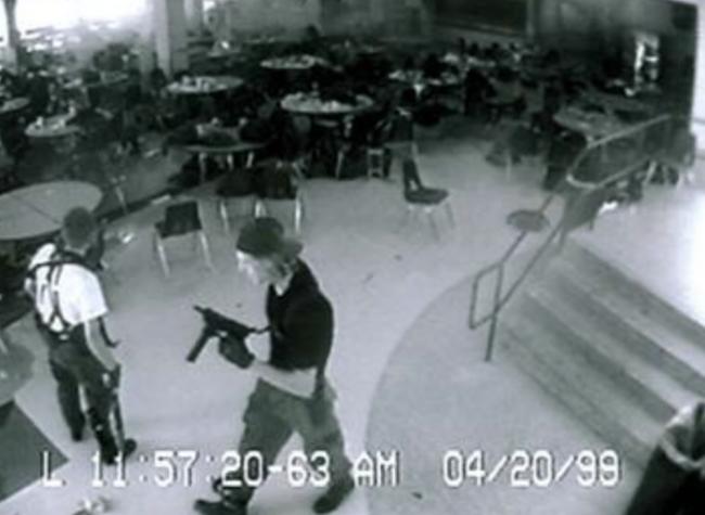 突发！加拿大少年扬言扫射血洗小学！学校现已紧急关闭，家长崩溃…