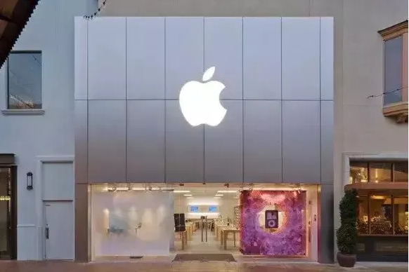 用假iPhone换真机获利百万 中国男子被判坐牢