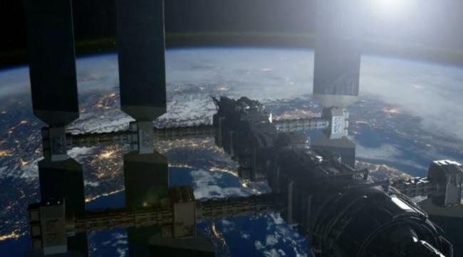 突发！俄罗斯要将美国宇航员遗弃在太空？而拜登刚刚宣布…