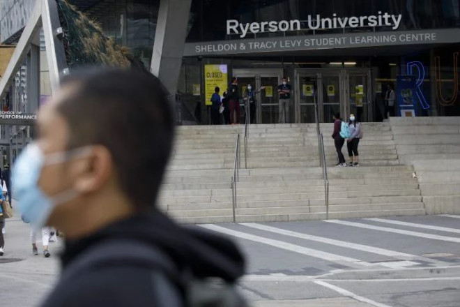 International students call for COVID-19 immigration changes in Toronto | Globalnews.ca