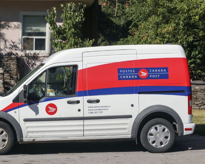 canadapost 图片