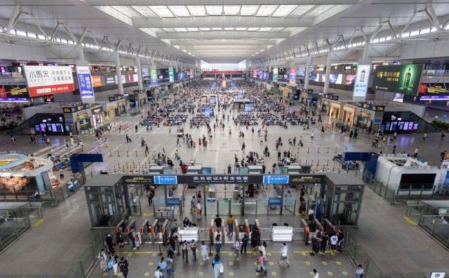 中国防疫何时松绑？瑞银：最可能在2023年第二季