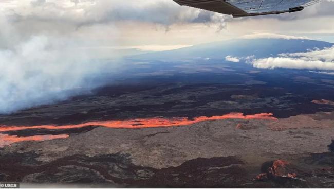 警戒升级！平静近40年：世界最大活火山再次爆发