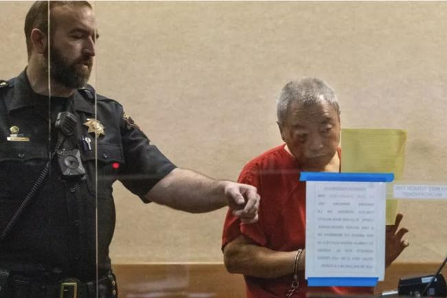 半月湾枪案嫌犯出庭表情木然 最高可判处死刑