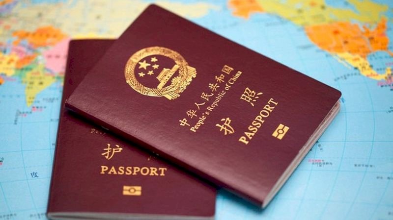 中国护照排名128位。