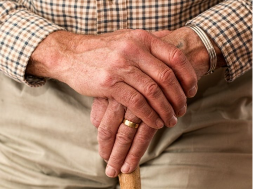 提醒！Age-friendly BC计划6月1日起接受申请