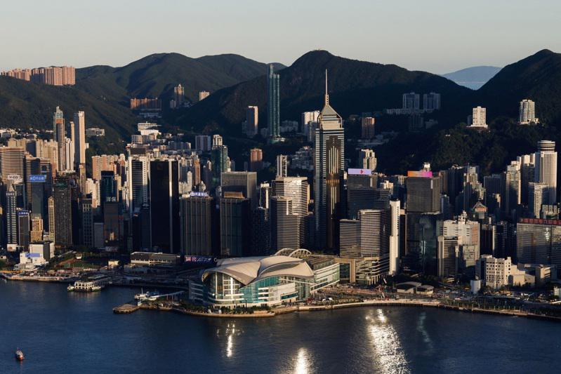 香港去年超级富豪人数锐减23%。(路透)