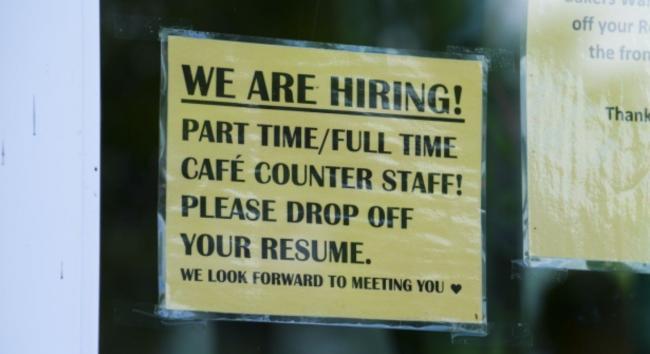 加国失业率升至5.8% 11月增2.5万个工作岗位