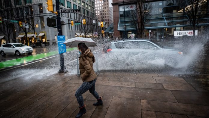 vancouver-rain-1-5700388-1639067292098 图片