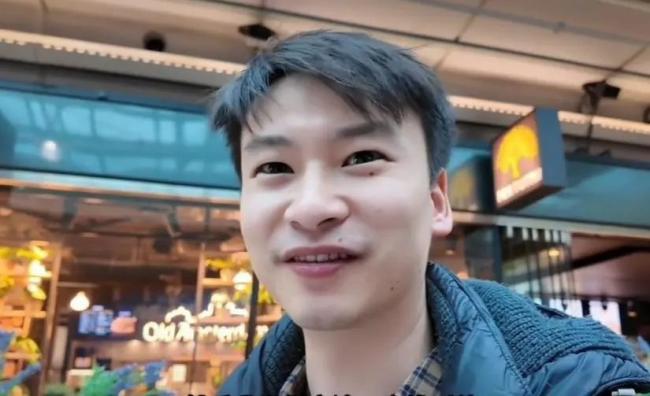 UBC华裔小伙回国认亲：3岁走失寻亲17年终见生母