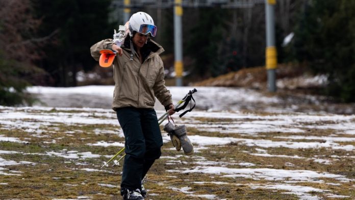 lack-of-snow-1-6792268-1709398114346.jpg 图片