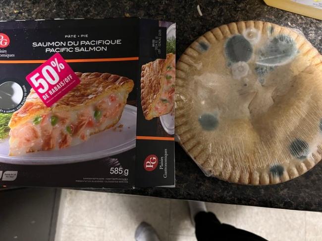 Loblaws超市过分了 将过期发霉的食品打折出售