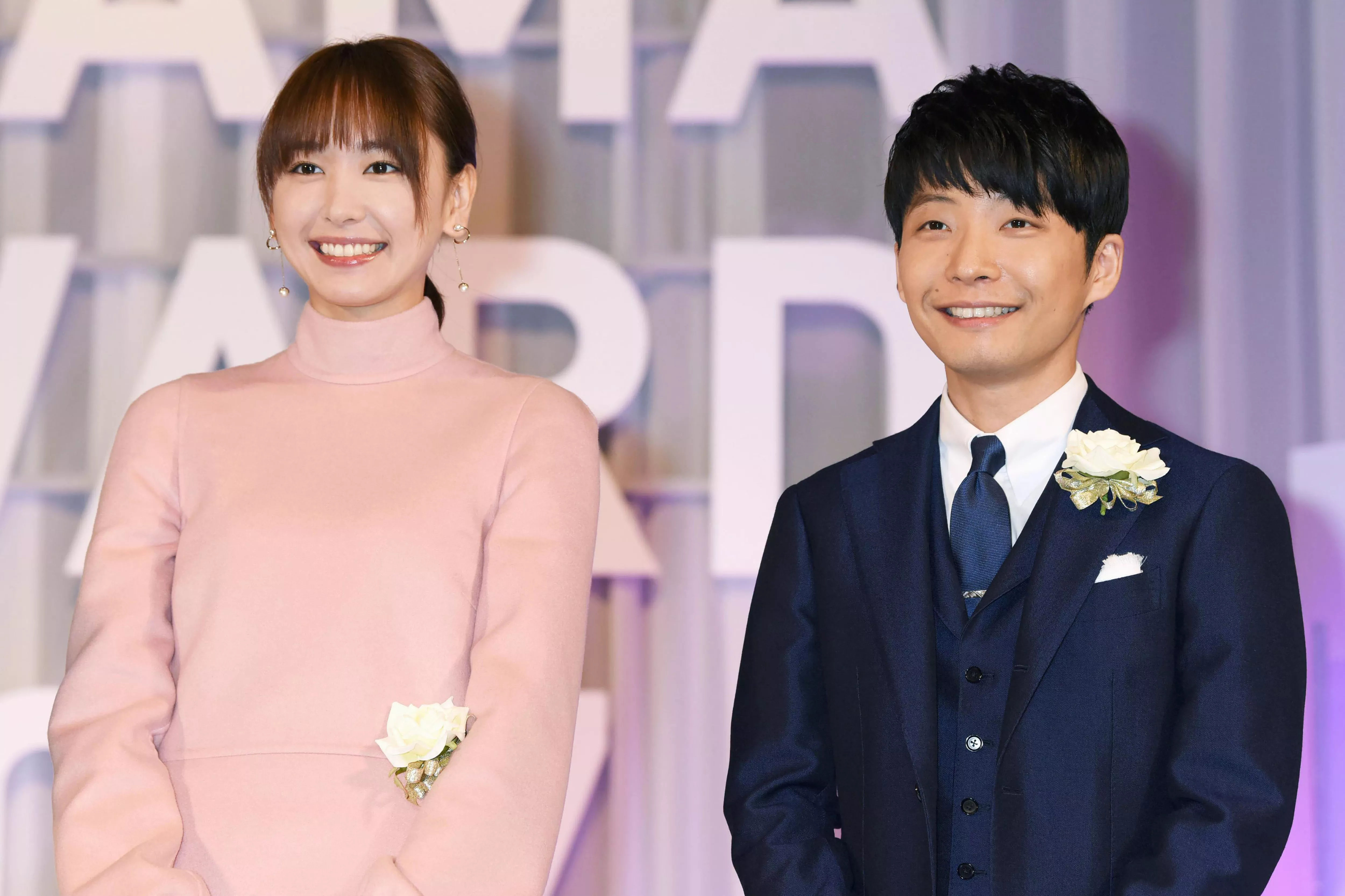 台湾热搜第一不是中共军演 而是一对明星夫妻外遇八卦