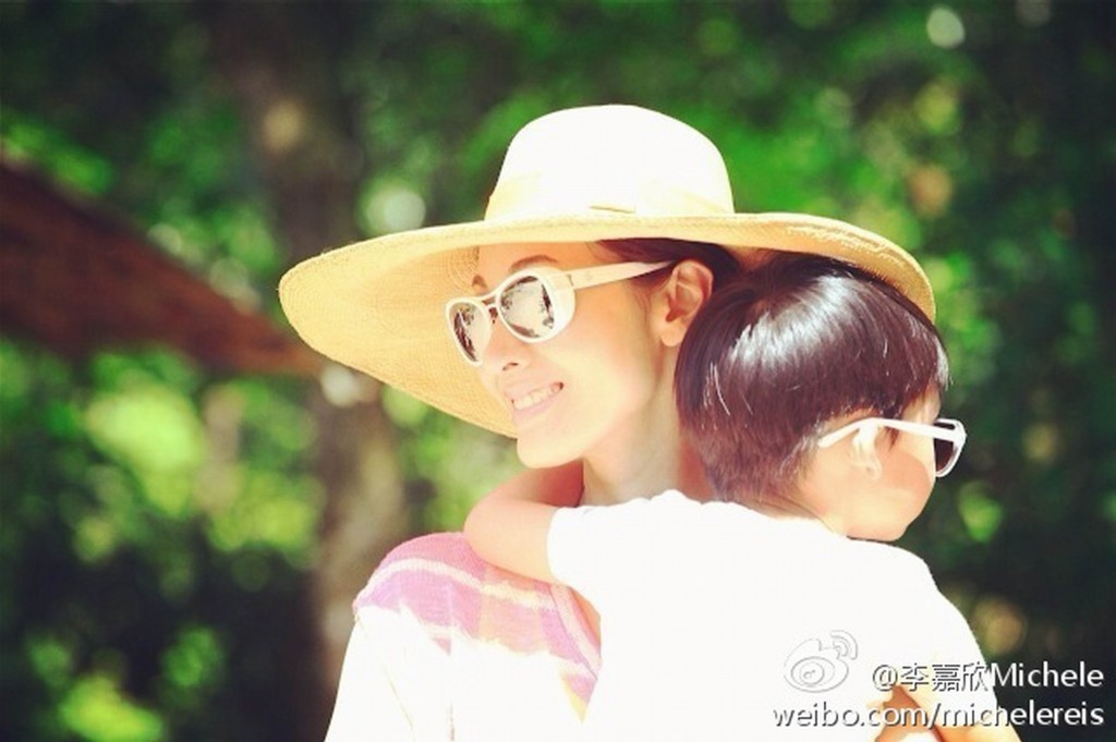 李嘉欣在Jayden小时候,甚少公开囝囝样貌。 李嘉欣在Jayden小时候,甚少公开囝囝样貌。