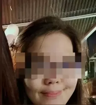 华裔女送孩子上学后失联 当晚被发现死在家中床底