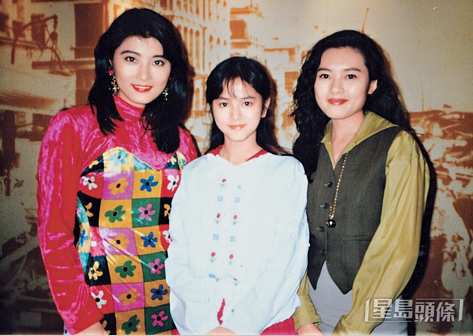 李丽珍是一代性感女神(右)。 李丽珍是一代性感女神(右)。