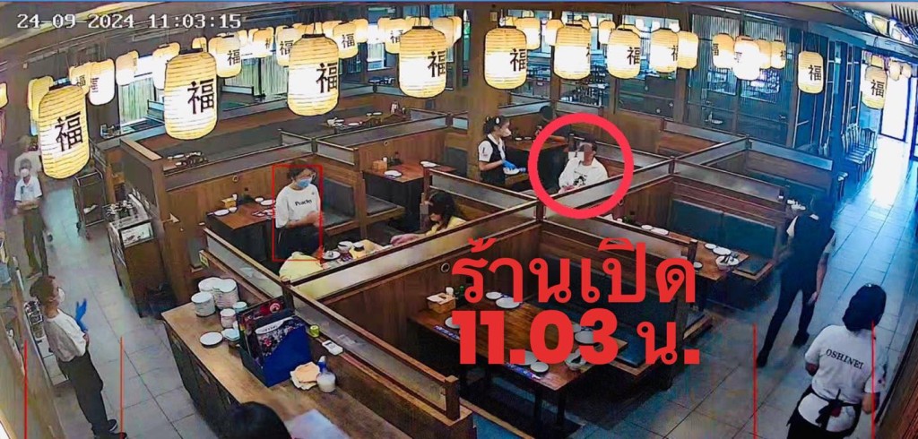 餐厅惊叹班克的「雄厚食力」,早上11点就进店开吃。 facebook 餐厅惊叹班克的「雄厚食力」,早上11点就进店开吃。 facebook