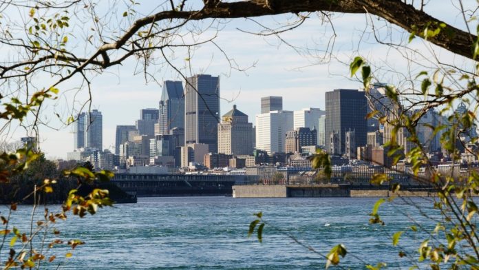 montreal-skyline-1-7103183-17310 图片
