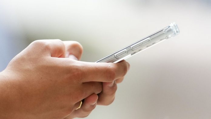 cell-phone-1-6210135-1714317535926.jpg 图片