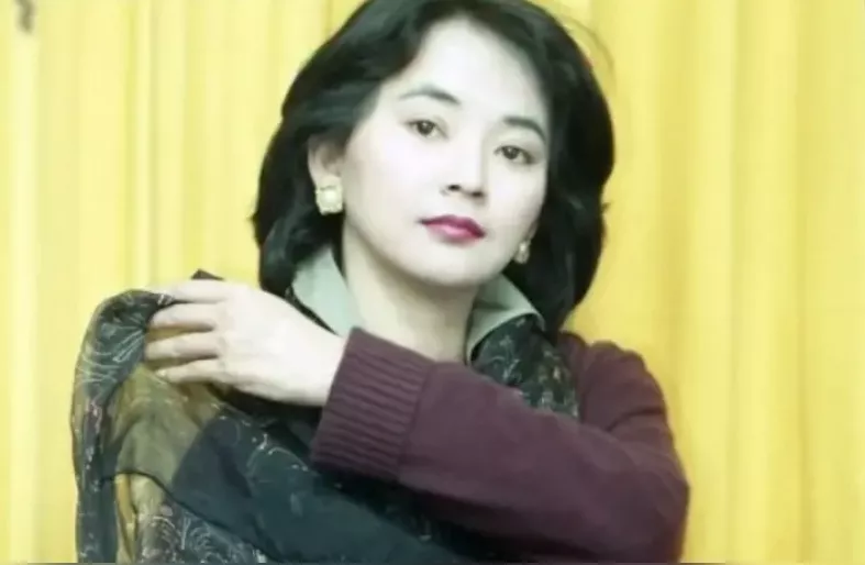 曾是“台湾4大美人”67岁脸变形 网：完全认不出来
