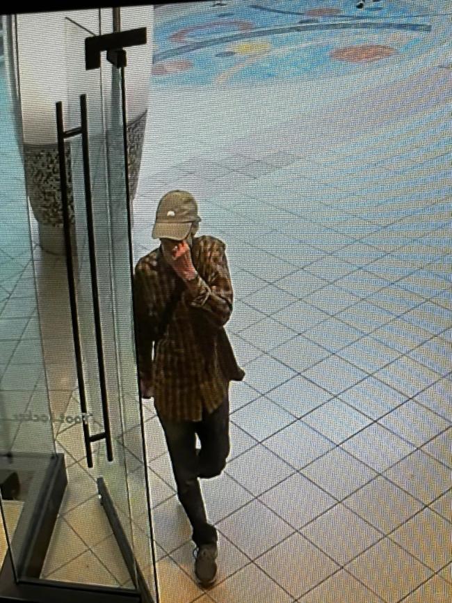太崩溃! 华人一家逛本拿比Metrotown被洗劫一空
