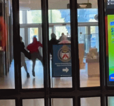 “吓不活了” 加拿大华人亲历FairviewMall劫案