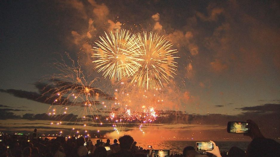 英国的Pyrotex Fireworx团队被评选为2024年光之庆典的冠军。(CityNews 图片)