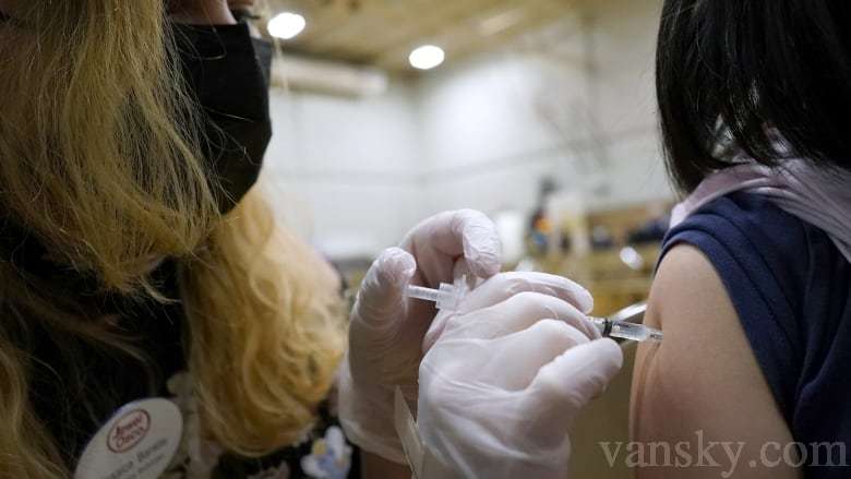 211201222947_virus-outbreak-vaccine-kids-illinois.jpg