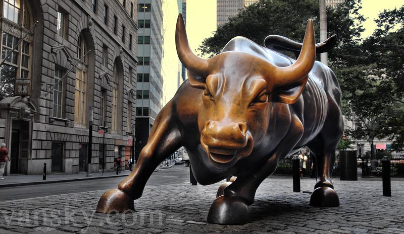 181229103226_wallstreetbull6.jpg