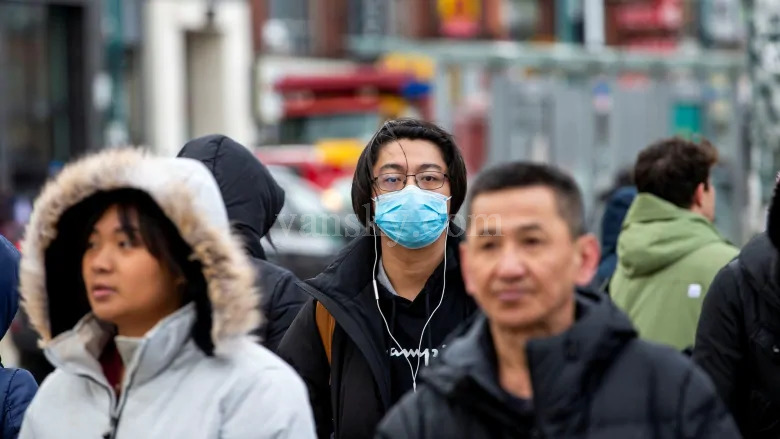 200203130002_chinatown-coronavirus-mask-toronto.JPG